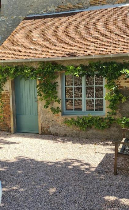 Gite L'Annexe Du Prieure Besson Экстерьер фото